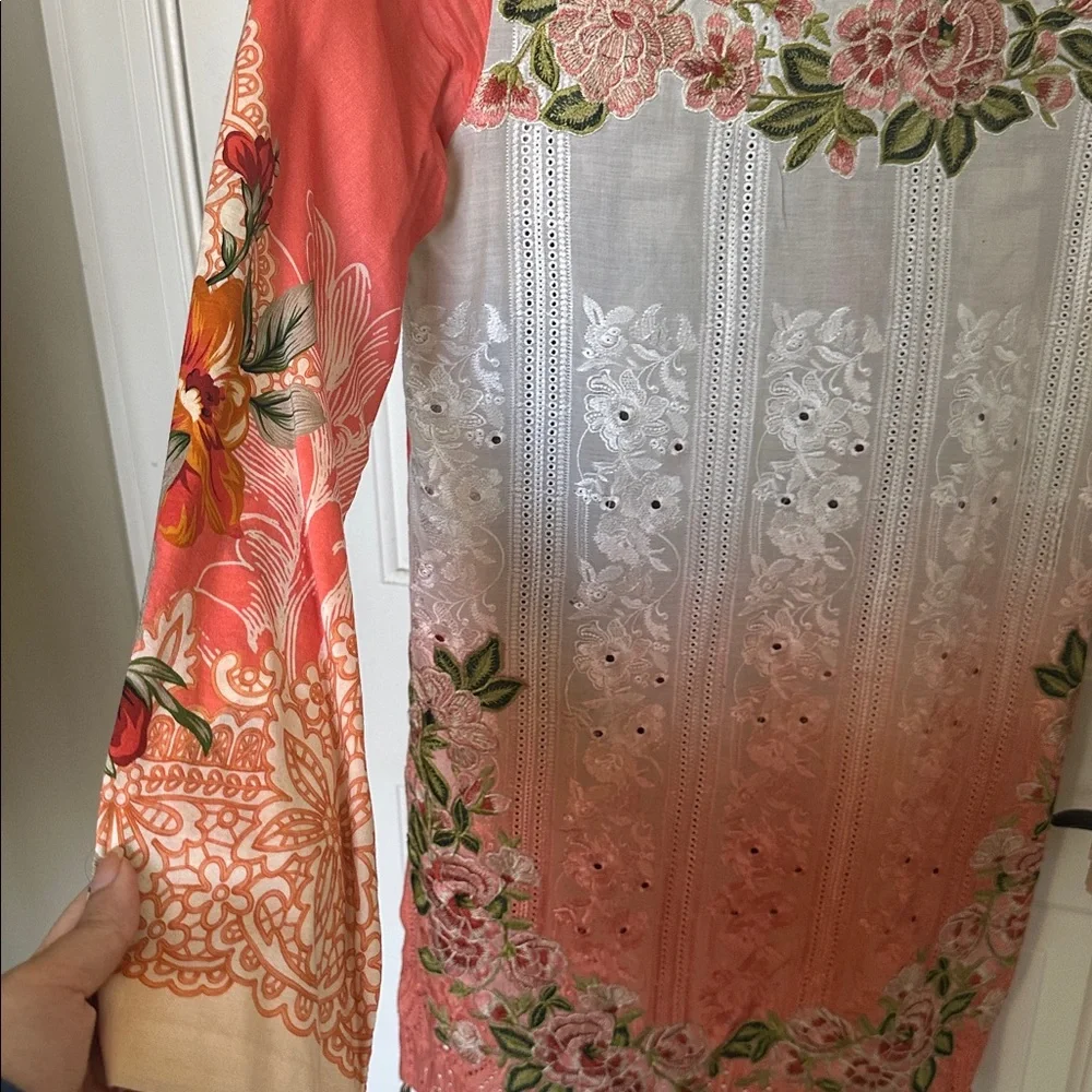 Pakistani clothes- Saira Rizwan 3 piece lawn outfit - Picture 3 of 10